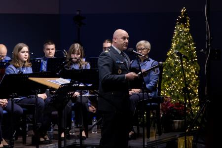 Slavnostni govornik, polkovnik Hafner